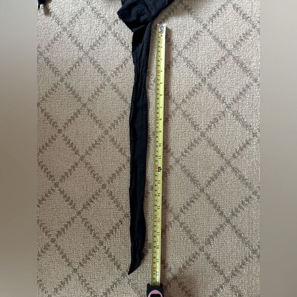 Pookie and Sebastian Black ruffles and lace crop top S - Picture 10 of 10